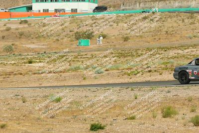 media/Jun-01-2025-CalClub SCCA (Sun) [[eae223c5dd]]/Group 5/Qualifying/